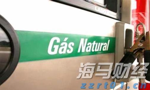平南警方全力应对春节长假后办证高峰