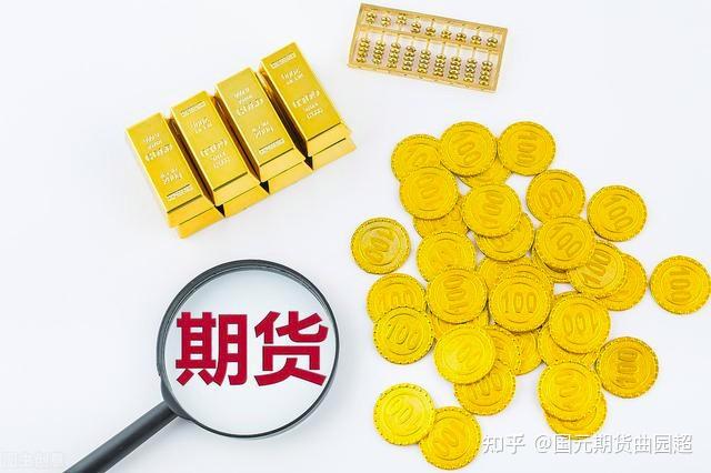 我市组织春季应征女青年上站体检
