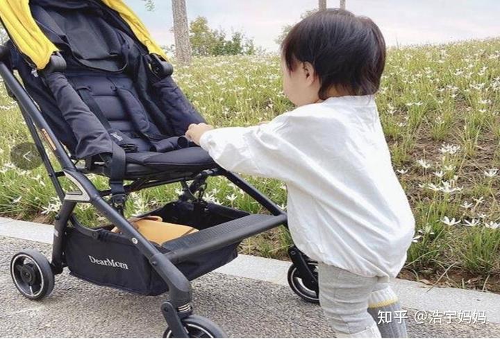 Stellantis(STLA.US)恢复业绩指引 预警下半年将面临12亿欧元关税冲击